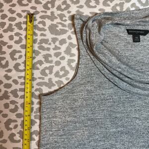 Banana Republic Gray Tank Top Women’s XS Sleeveless Stretch Basic